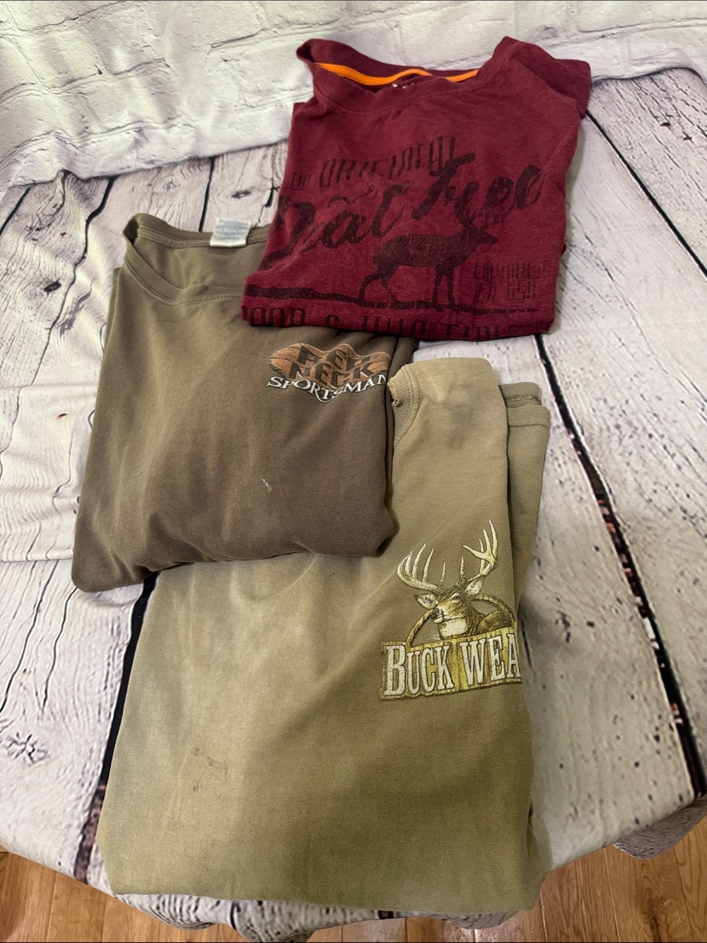 3 Casual Men Hunting Sportsman Deer RedNeck Theme Very Worn Graphic Tees XL